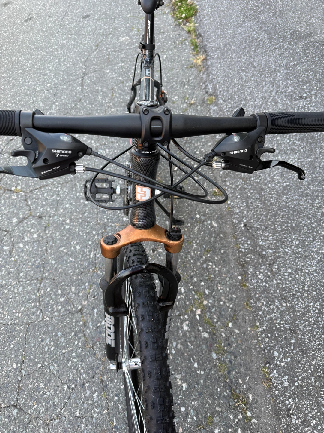 Diamondback Mountain Bike - photo 2