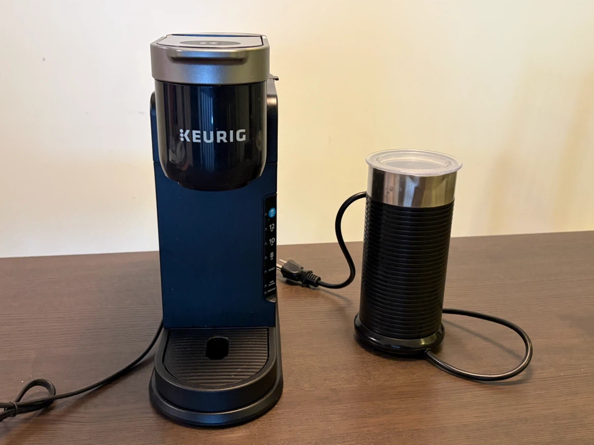 Keurig Coffee Maker with Milk Frother