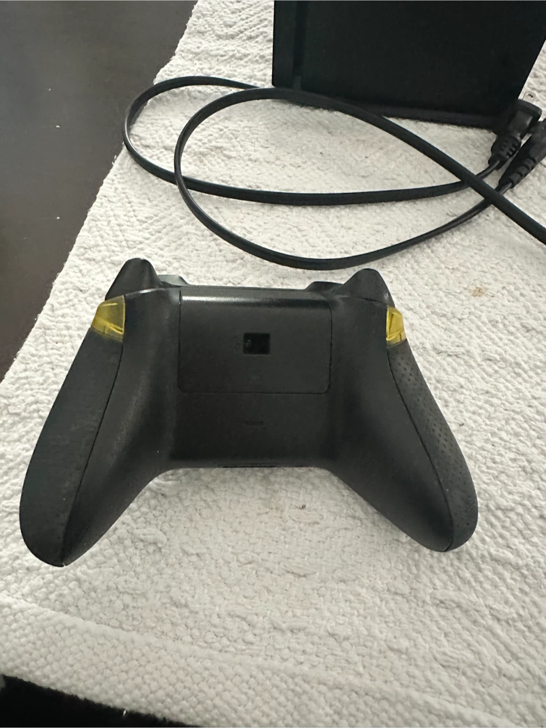 Xbox Series X Console with Controller - photo 4
