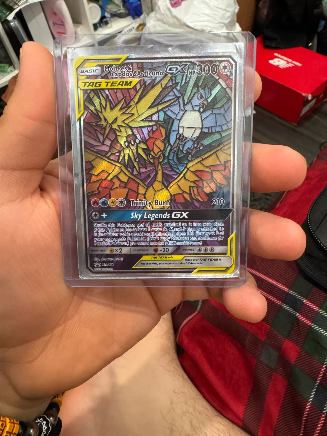 Pokemon TCG Moltres & Zapdos & Articuno GX TAG TEAM Card