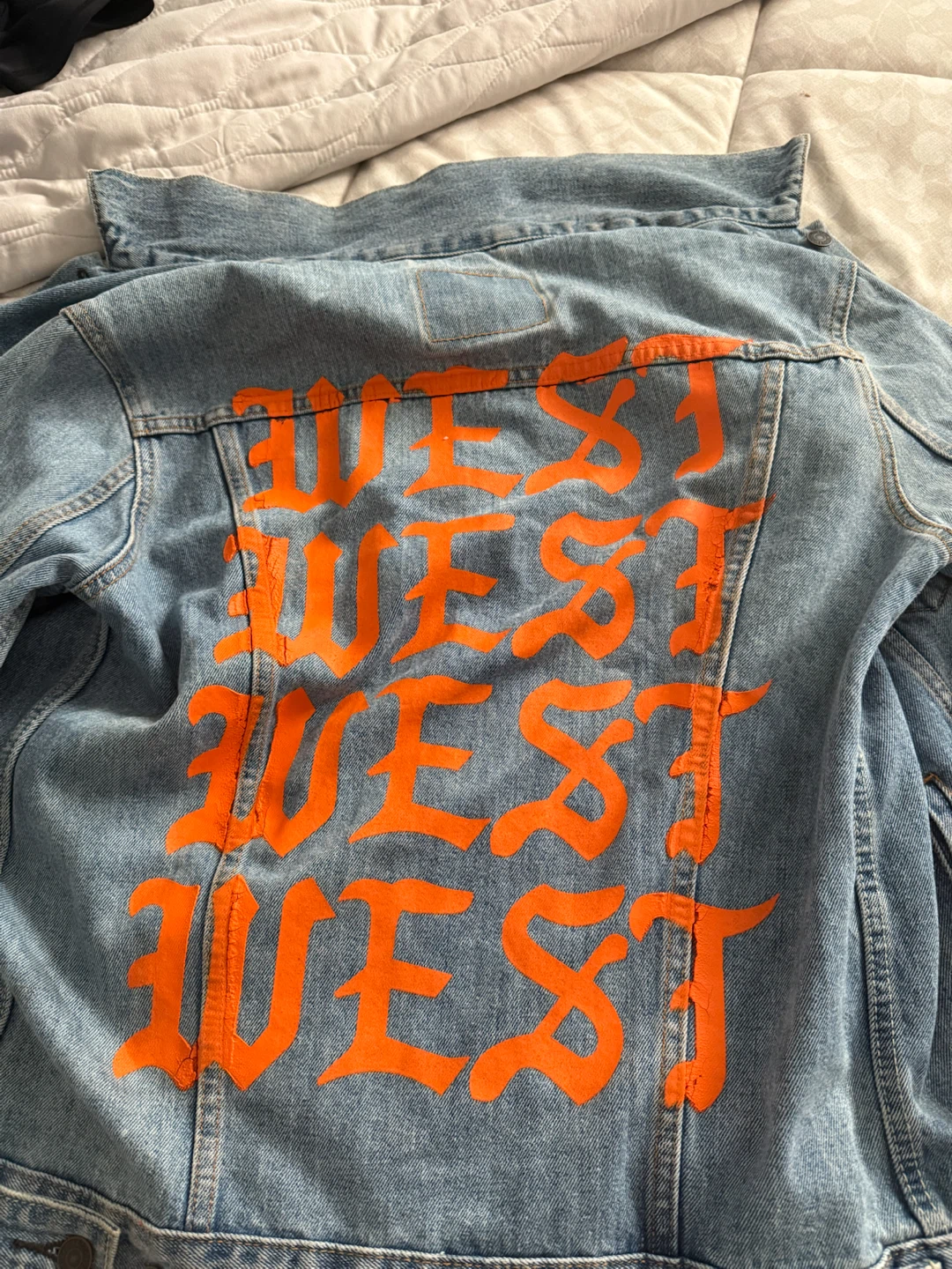 Levi's Denim Jacket with Orange West Print - photo 3