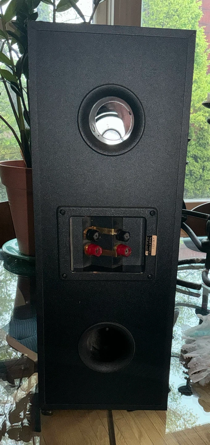 Energy e:XL 5.1 Home Theater Speaker System - photo 2
