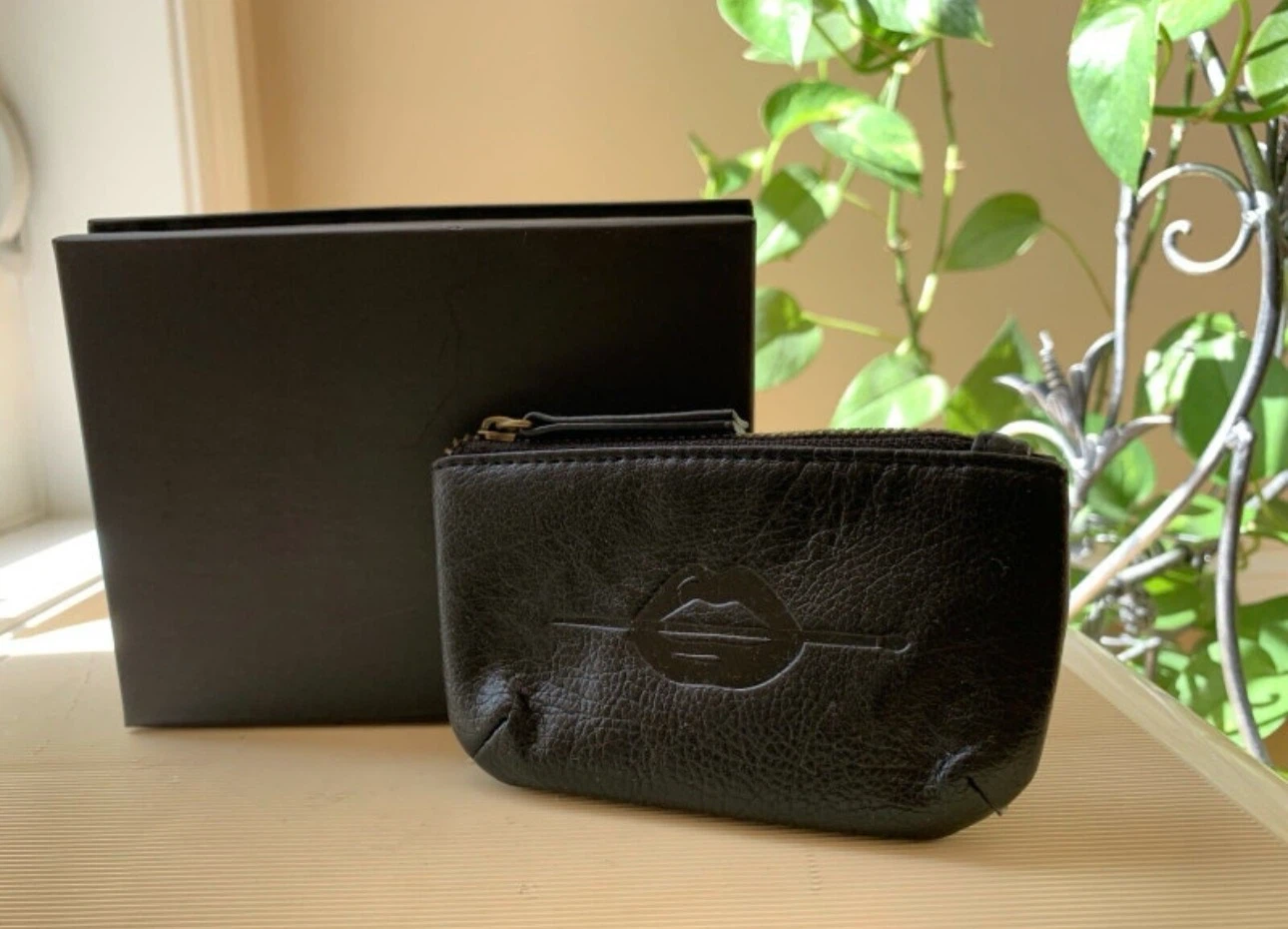 NEW! Make Up Forever Coin/Key Pouch