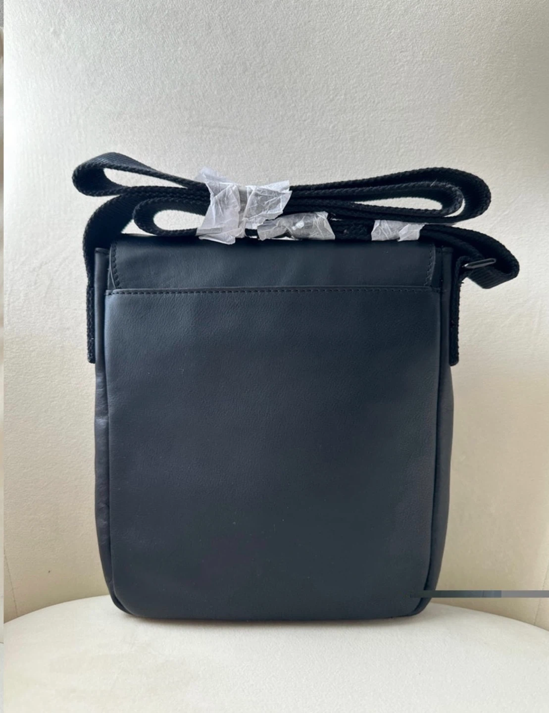 NEW! Fossil Leather Messenger Bag - photo 2