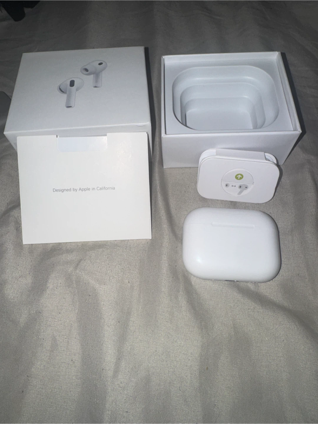 1 of 1 AirPod pro 3