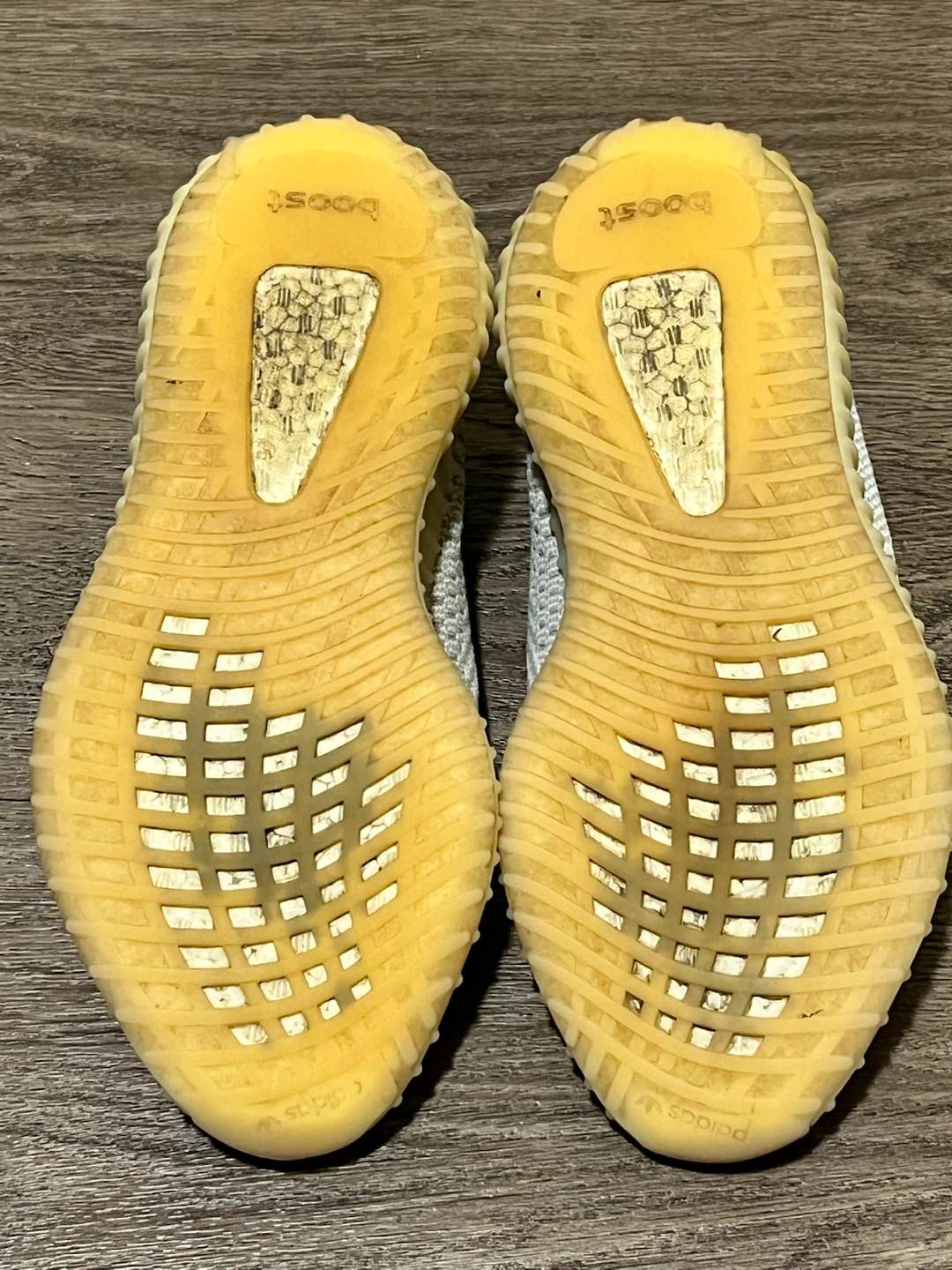 Yeezy Boost 350 - Size 10 - photo 5