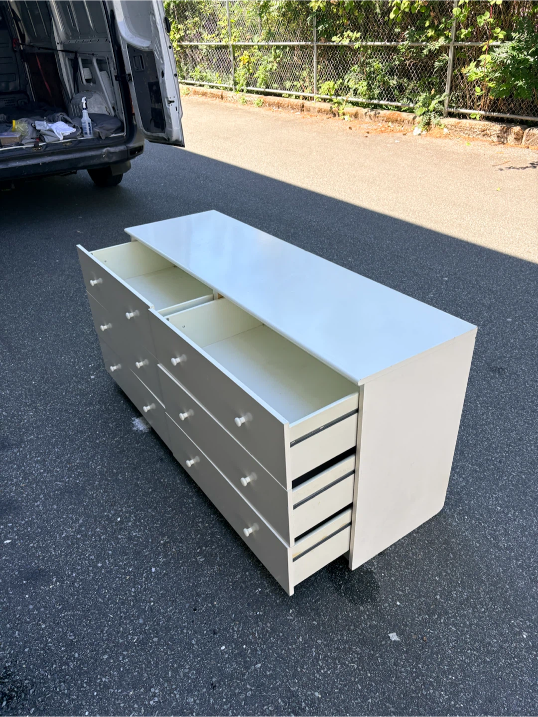 Delivery available- dresser - photo 2