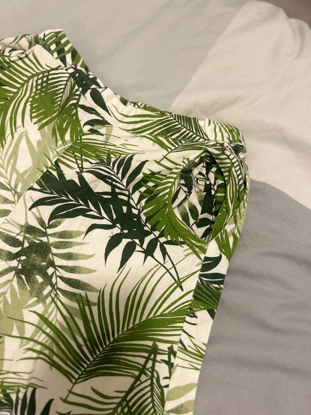 Midnight Sky Palm Print Wide Leg Pants Size S - photo 2