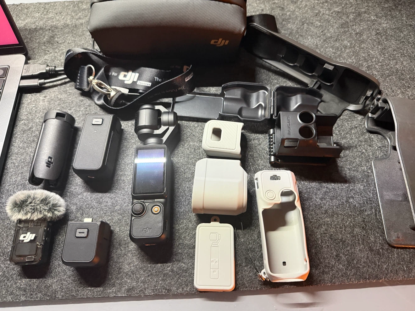 DJI Osmo Pocket 3 Creator Combo