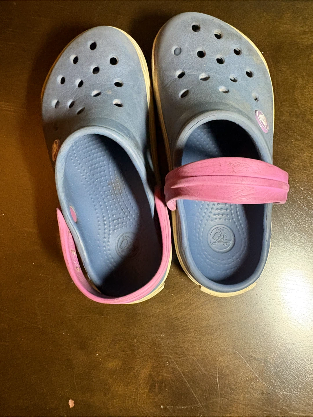 Crocs clogs kids blue pink size J2 - photo 2