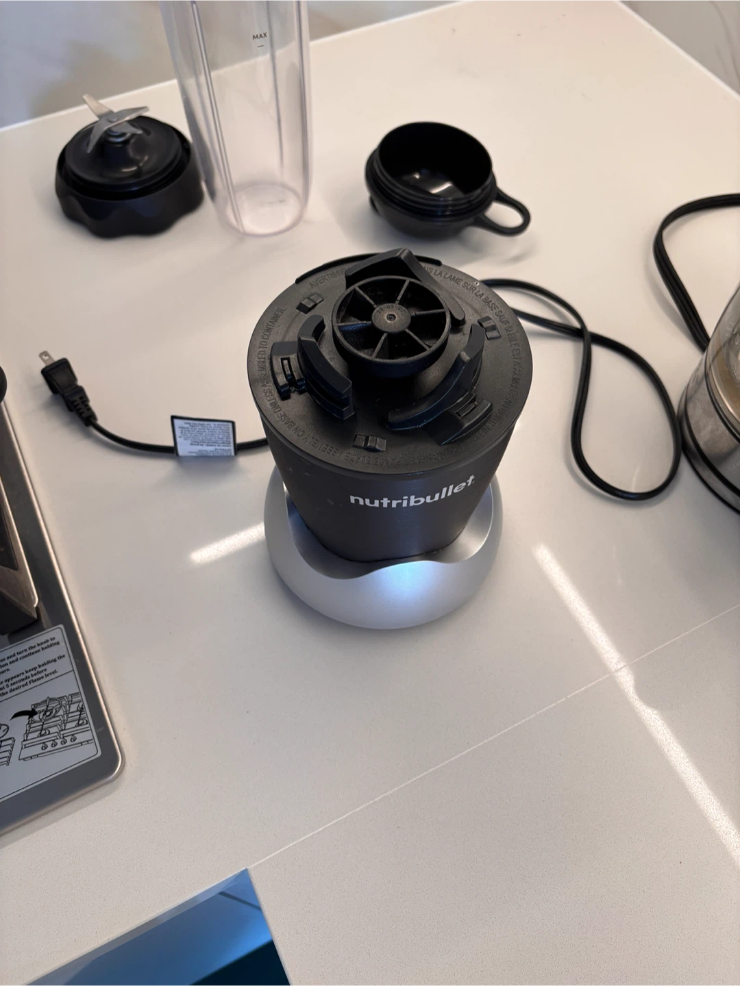 Nutribullet Pro 1000 Blender  – Great Condition - photo 3