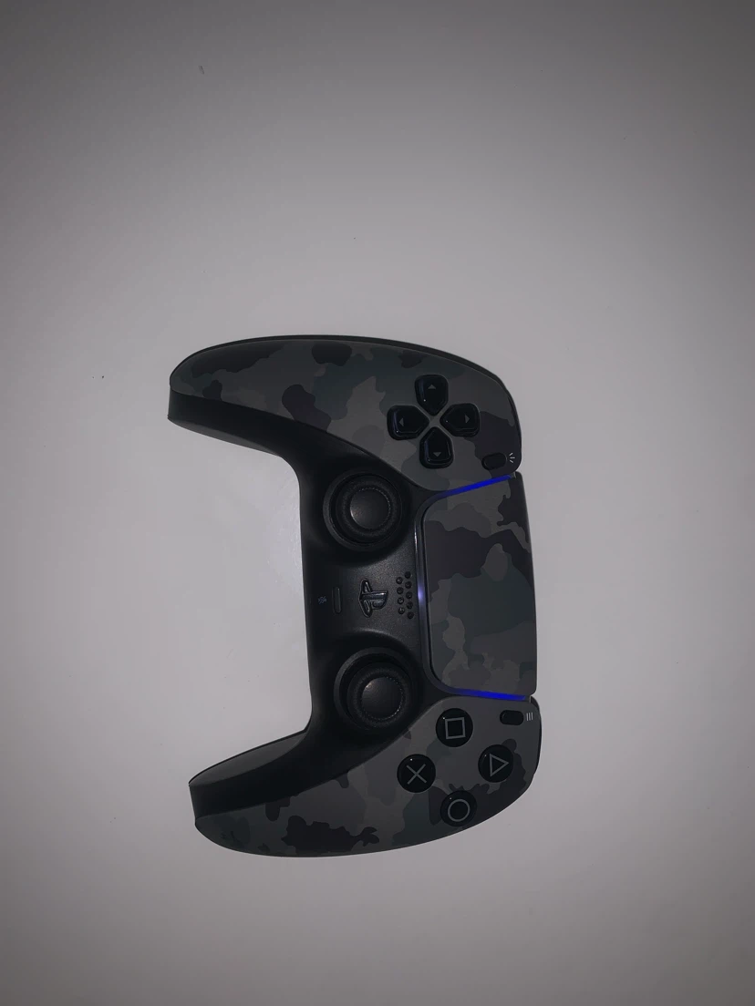Sony DualSense Wireless Controller - Camo - photo 2