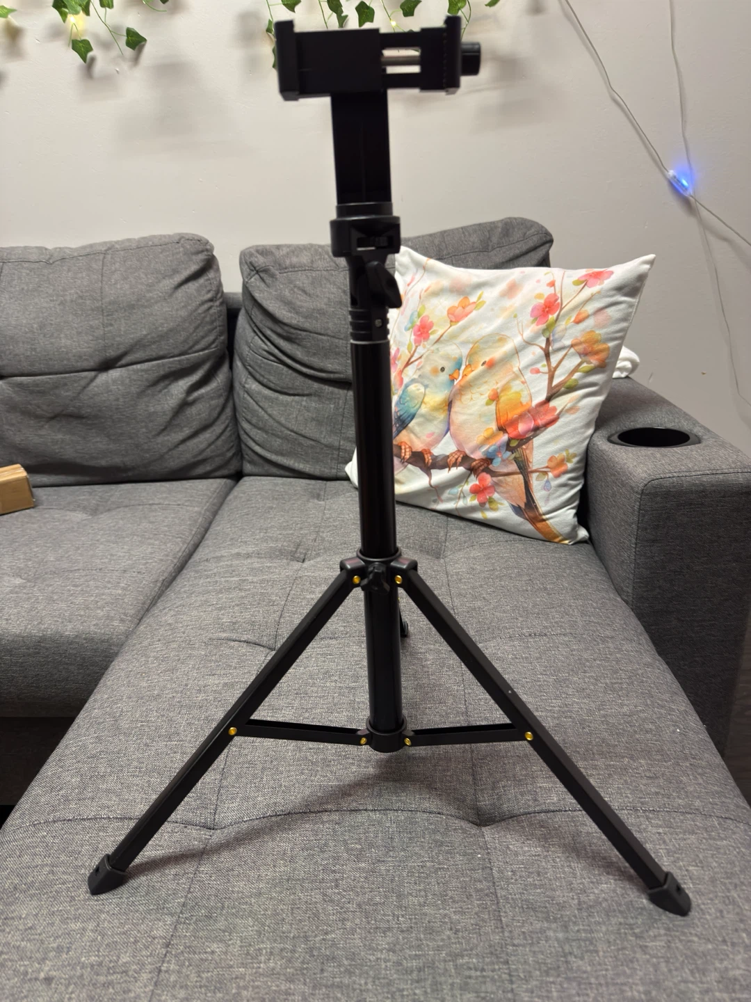 Phone Tripod - photo 3