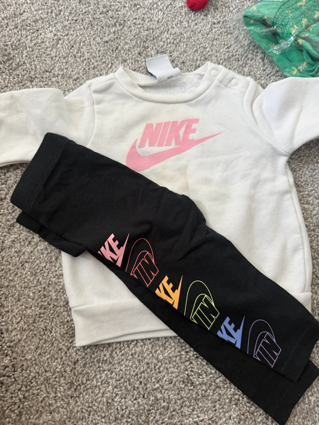 Nike Baby Girls Sweatshirt & Leggings Set