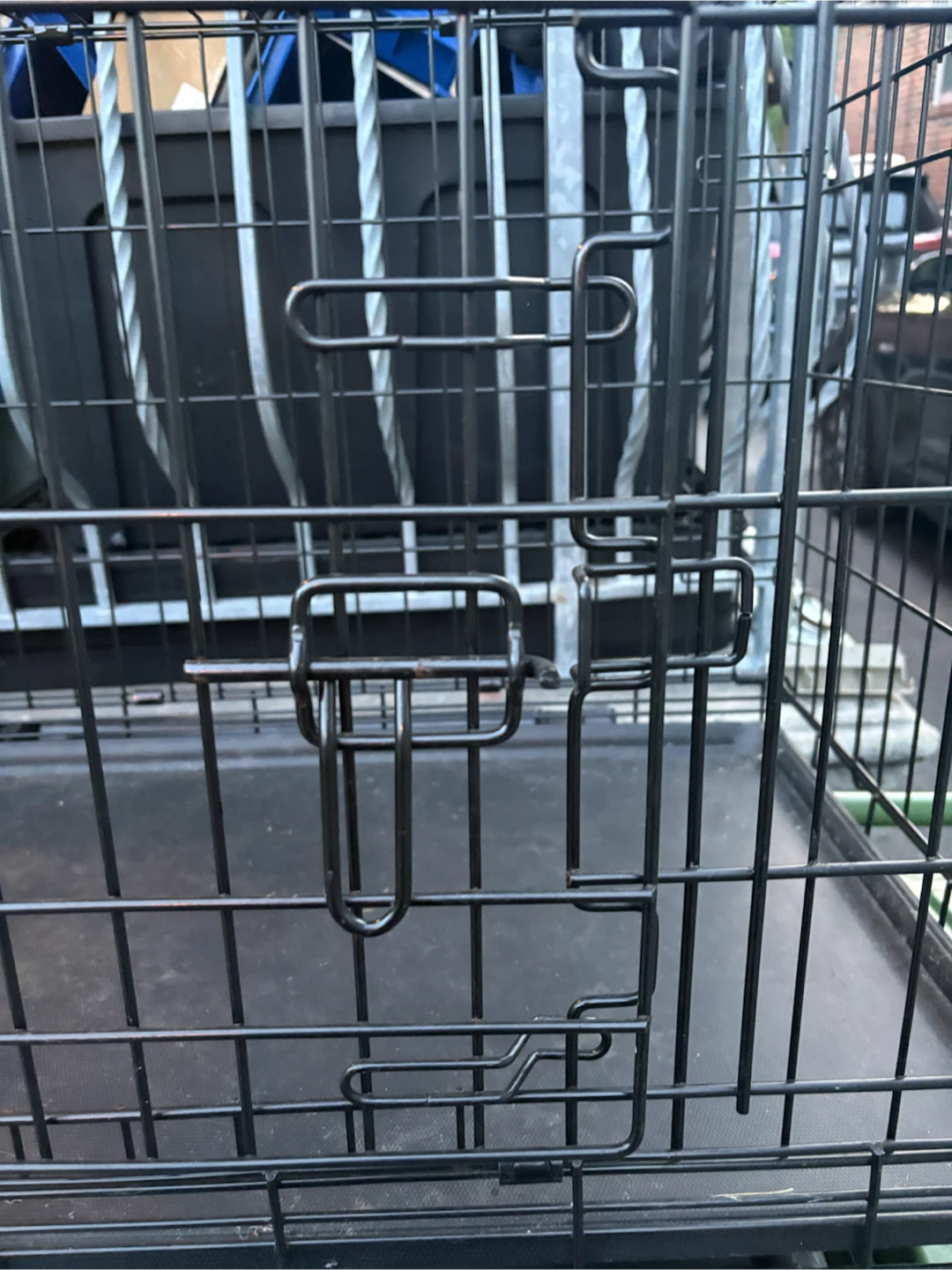 KONG Dog Crate with 2 Doors - photo 5