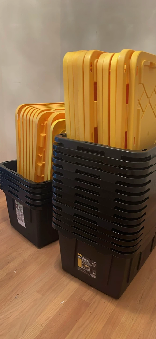 Project Source 27 Gallon Storage Totes