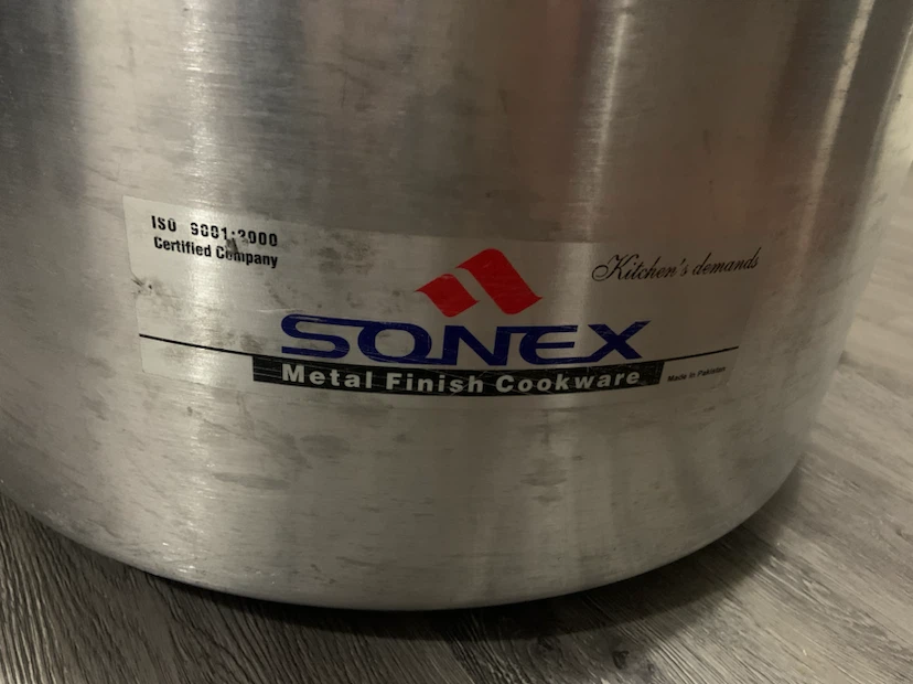 Sonex Metal Finish Cookware Pot