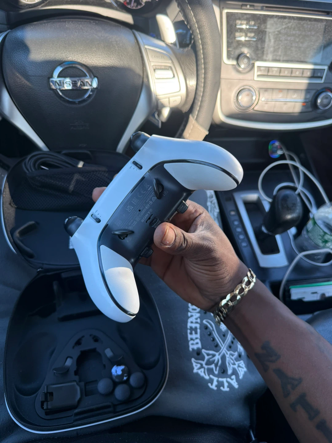 Sony DualSense Edge Wireless Controller - photo 2