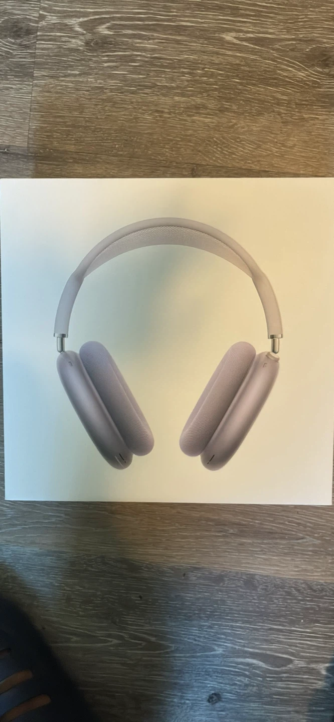 Apple AirPods Max with Smart Case