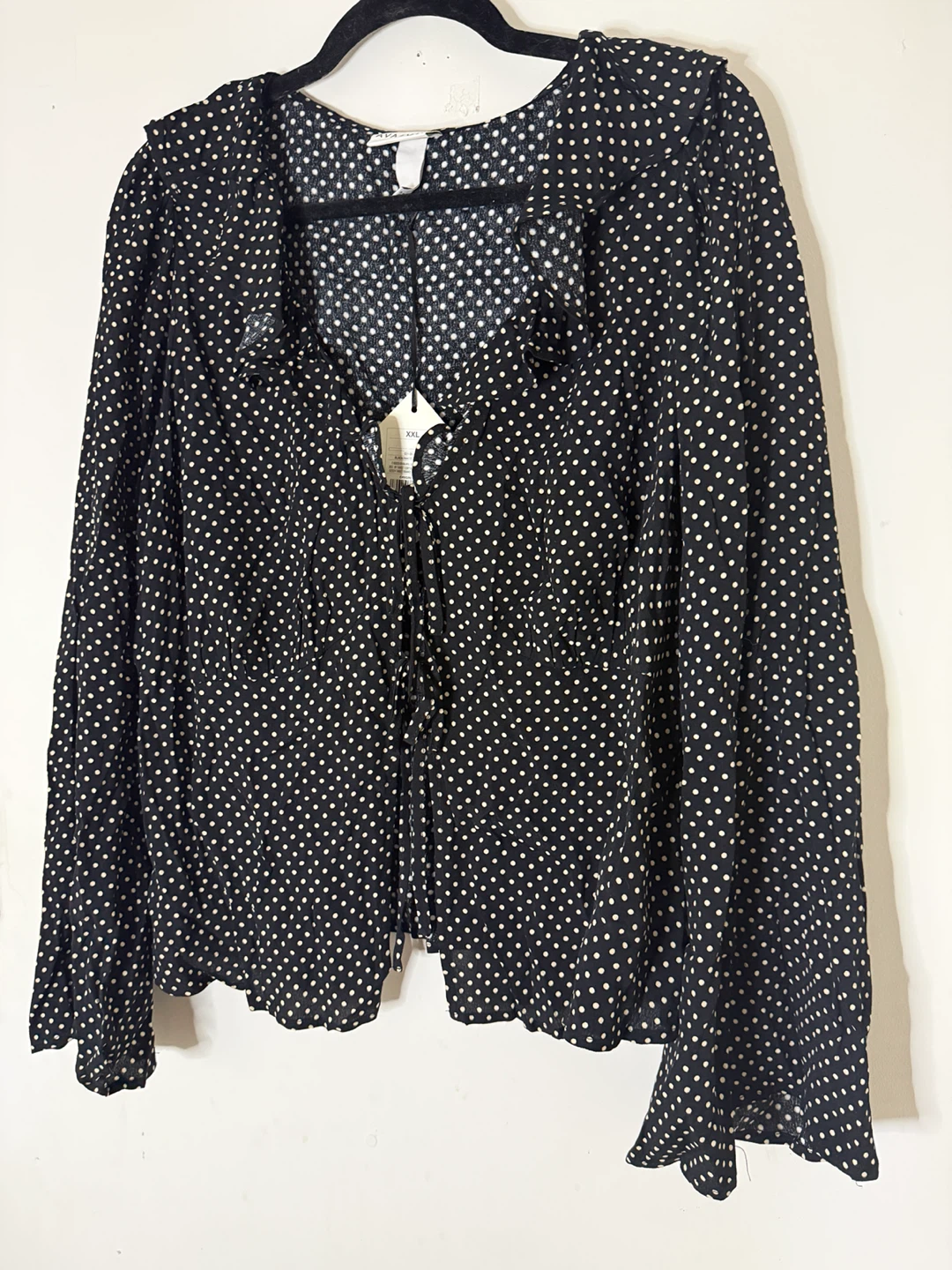 Ava & Viv Blouse Polka Dots and Tie Front (plus size) NWT