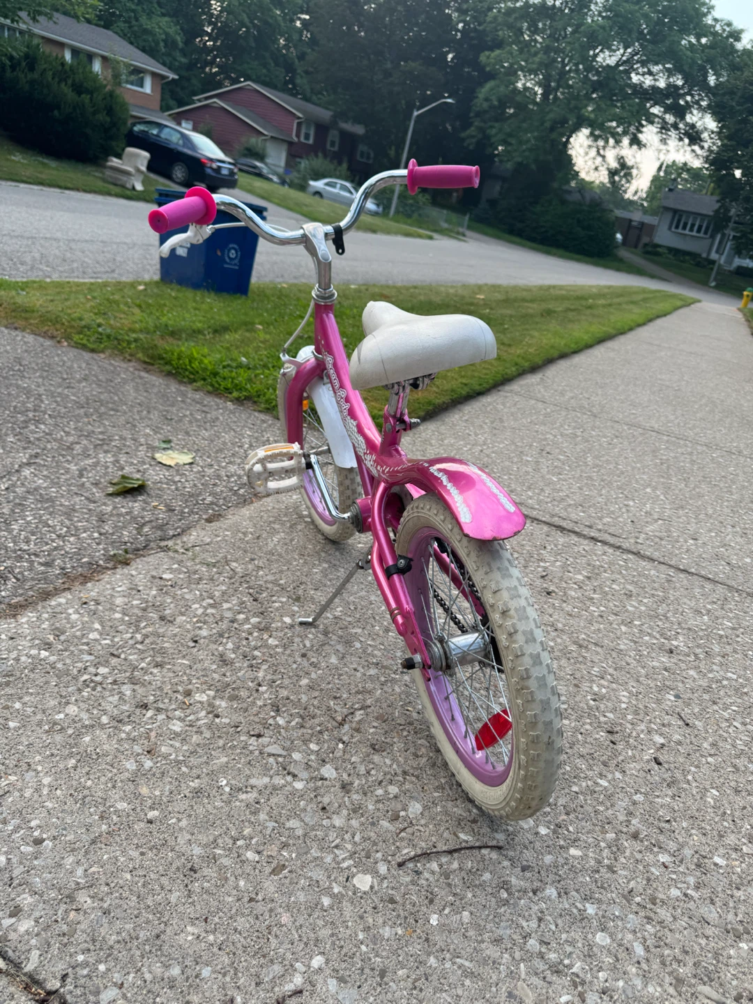 Pink Supercycle Kidz Cream Soda Bicycle - photo 3