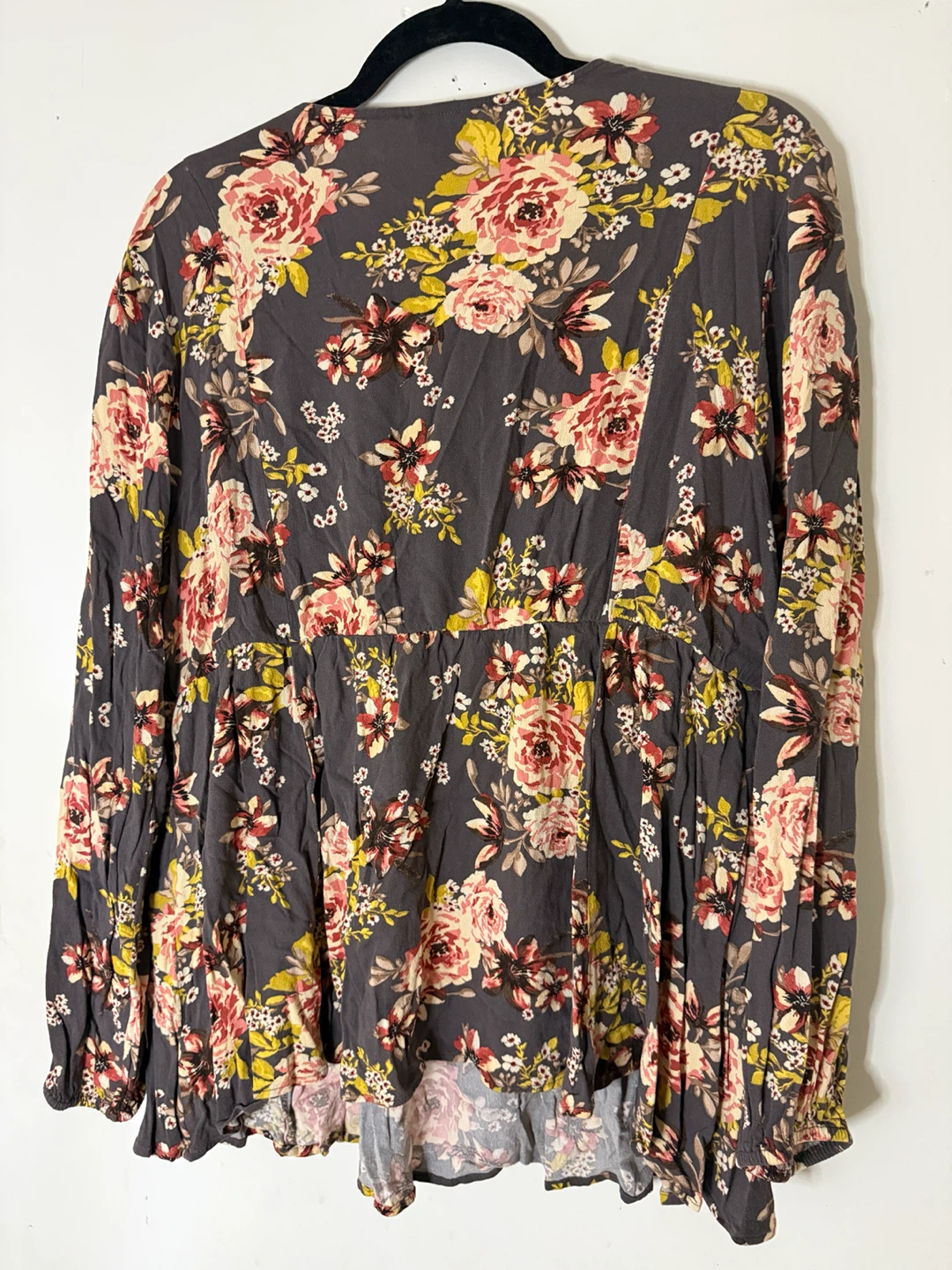 torrid Gray Floral Blouse (1x) - photo 3