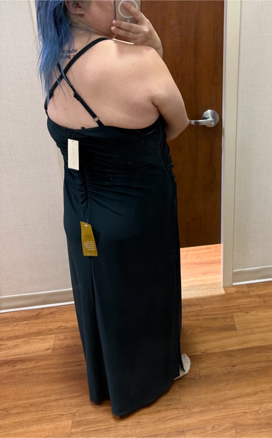Formal Emerald Green Halter Dress (NWT) - photo 4