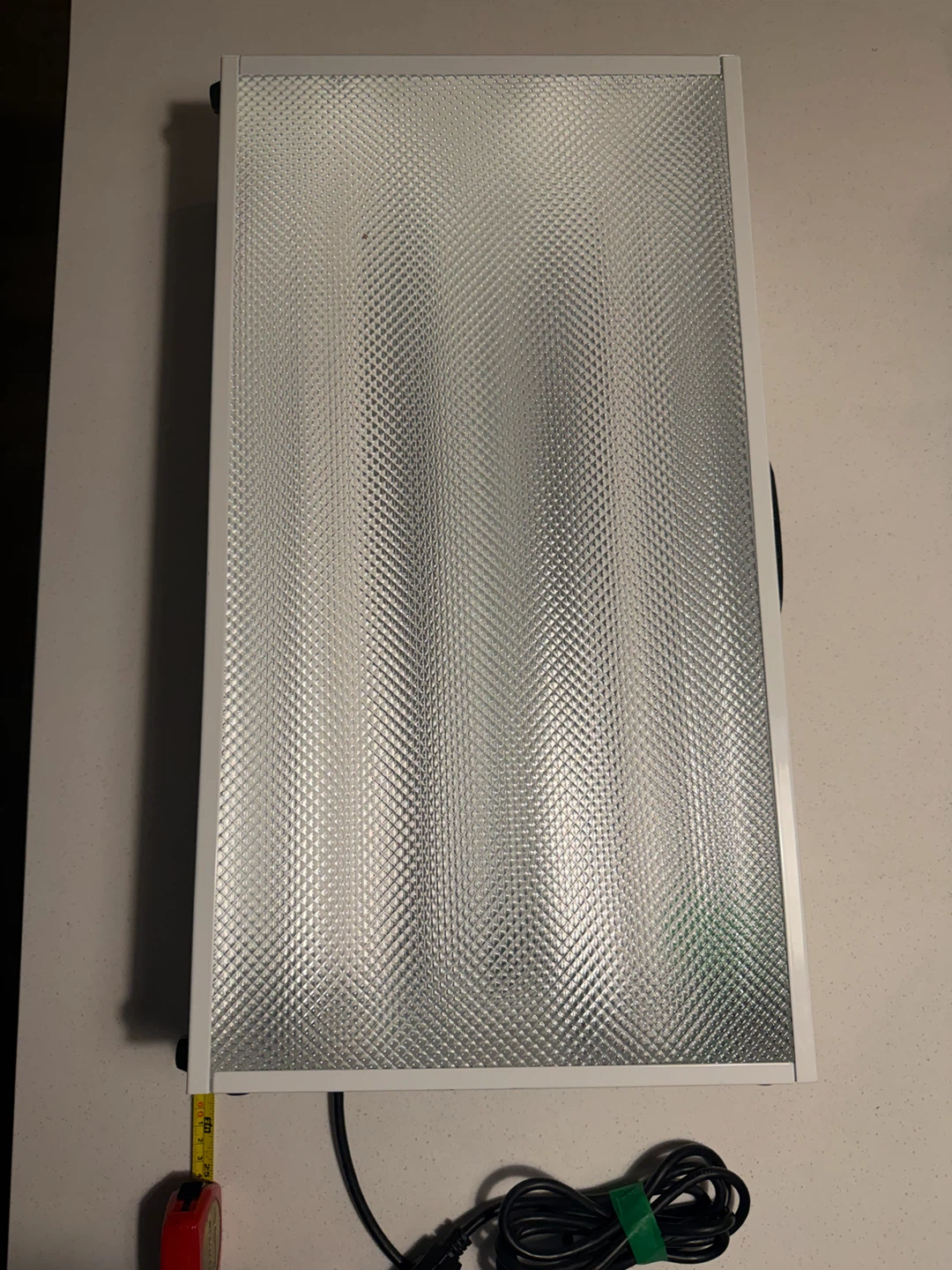 Portable Fluorescent Light Fixture - photo 2