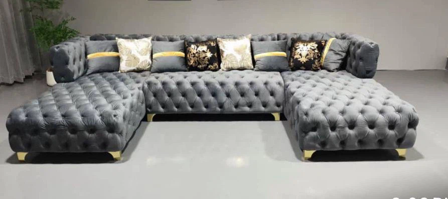 U-Shaped Tufted Sectional Sofa with Pillows