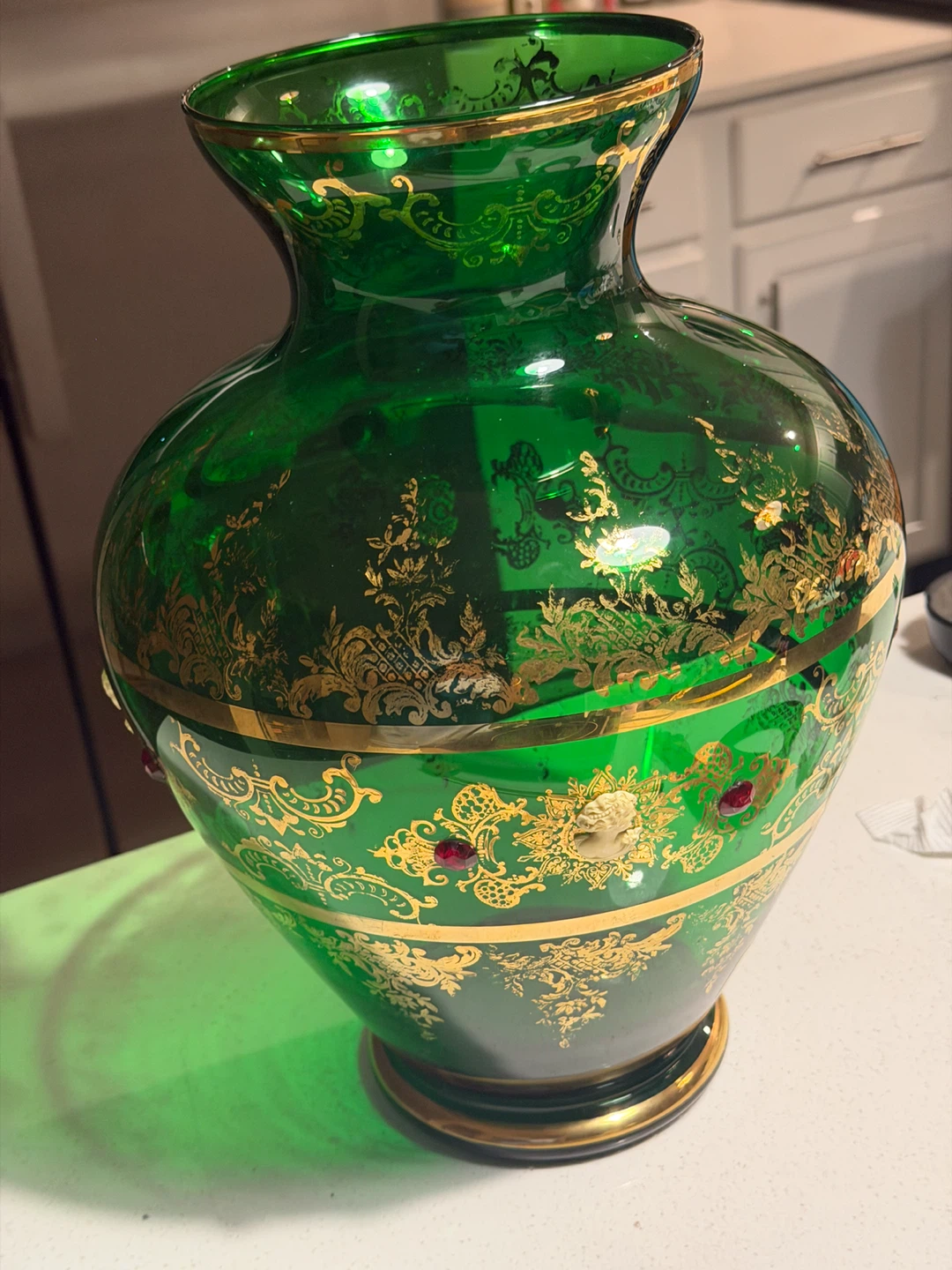 Venetian Emerald Green with Cameos Gold Ornate Detail