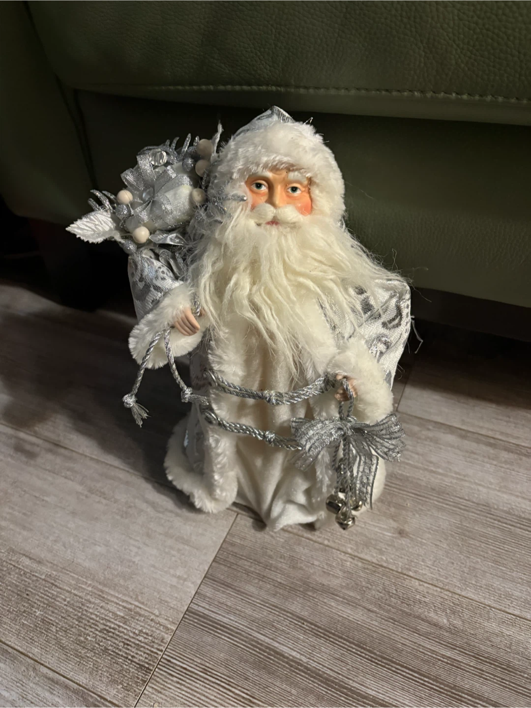 Decorative Santa Claus figure - photo 3