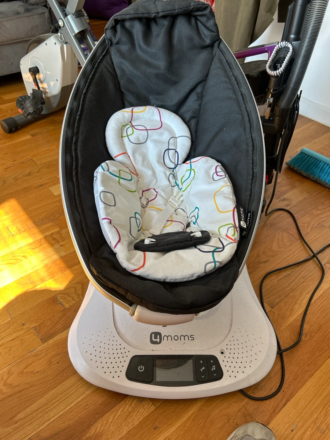 4moms RockaRoo Baby Swing - photo 2