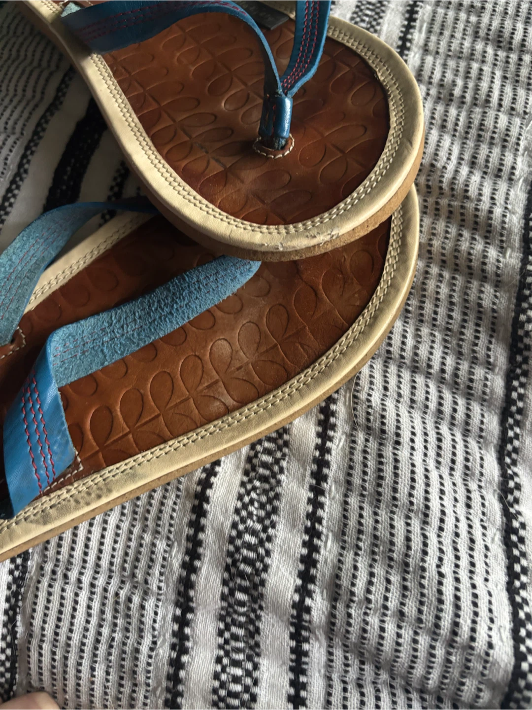Orla Kiely Brown Leather Flip Flops - photo 5