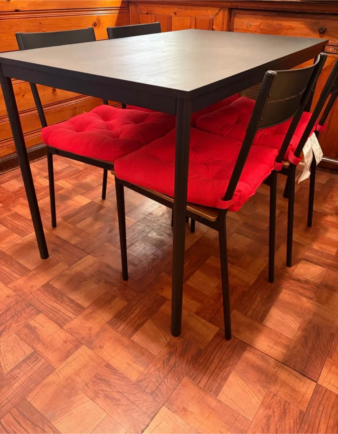 Dining table with four chair - photo 2