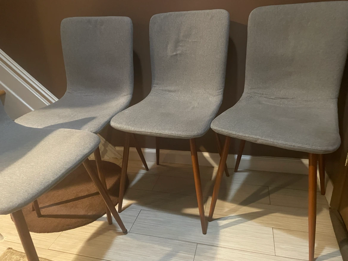 4 Upholstered dining chairs