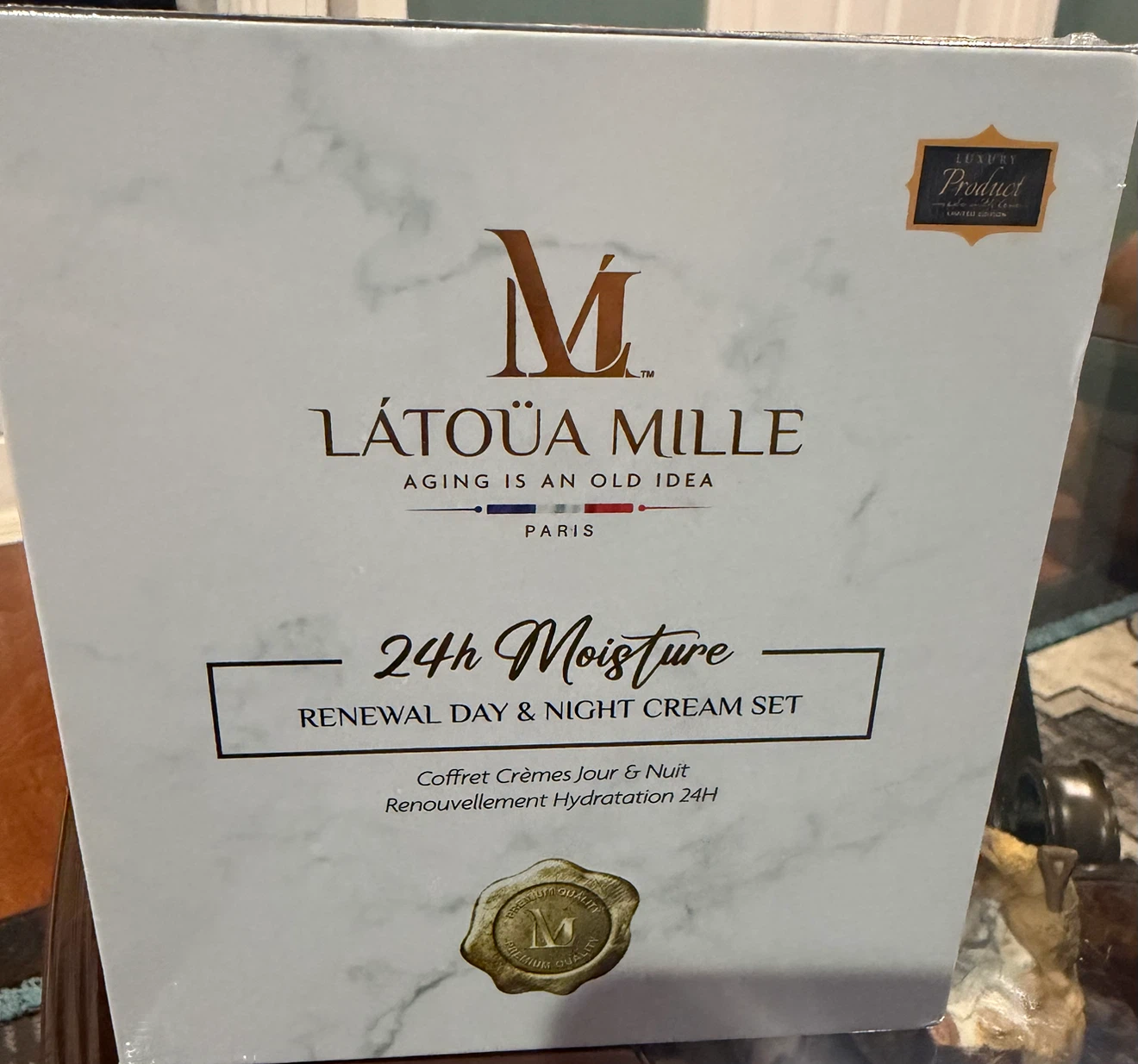 LaToûa Mille 24h Moisture Renewal Day & Night Cream Set