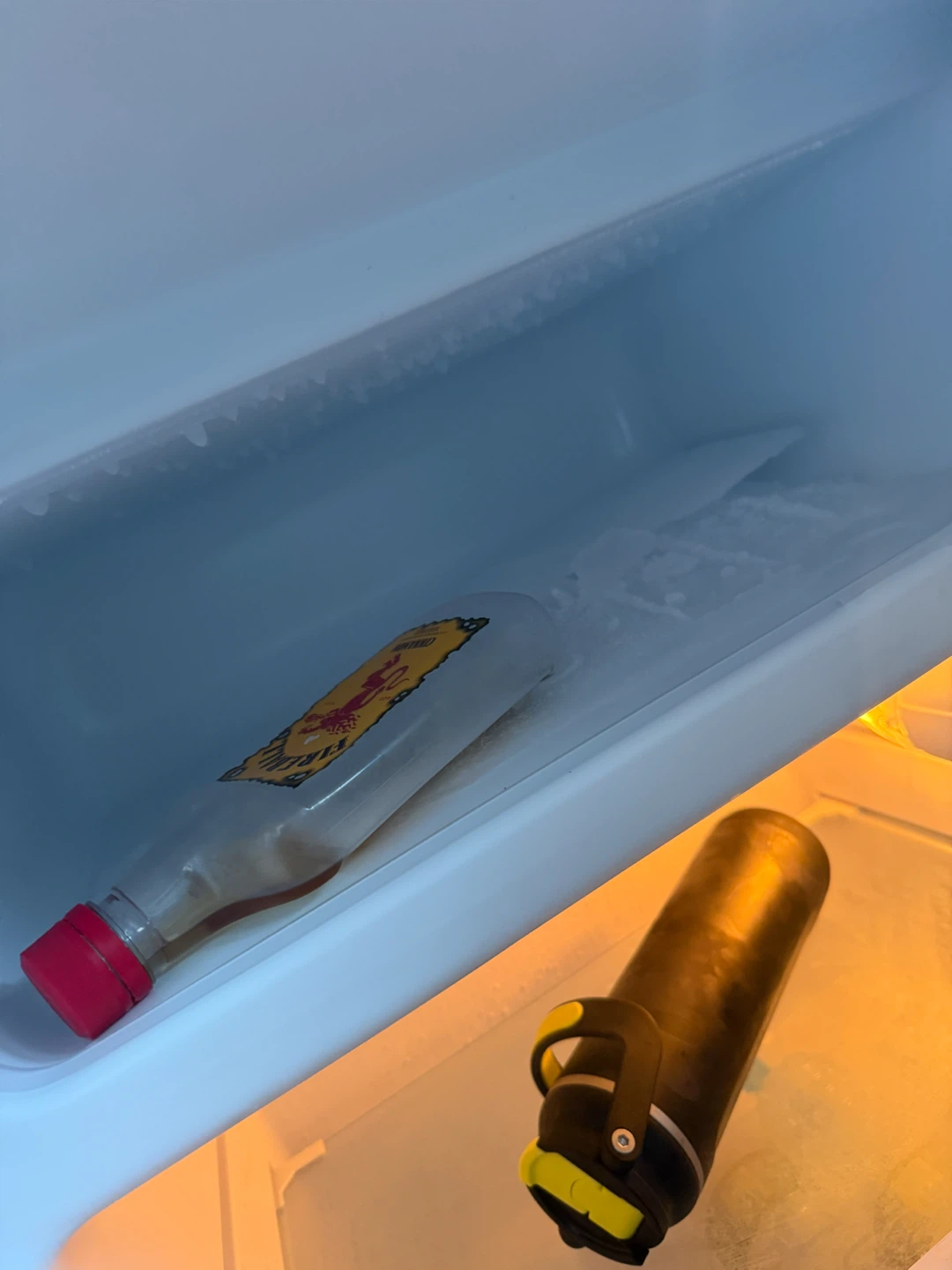 Frigidaire Mini Fridge - photo 3