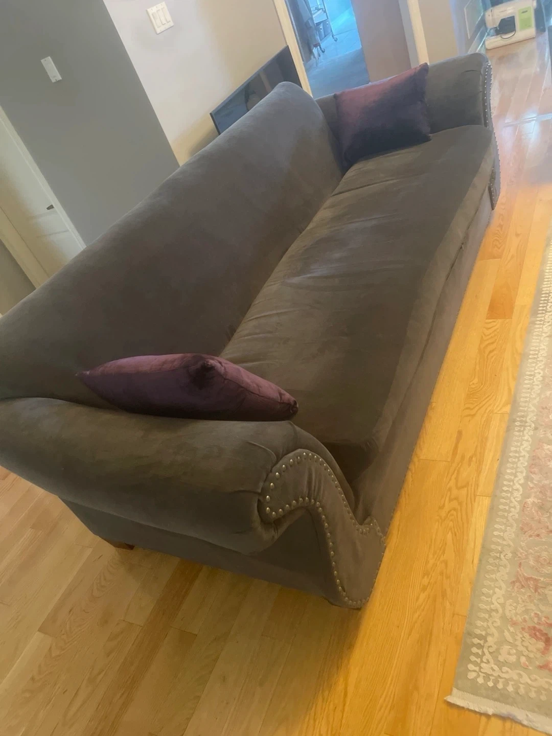 selling sofa