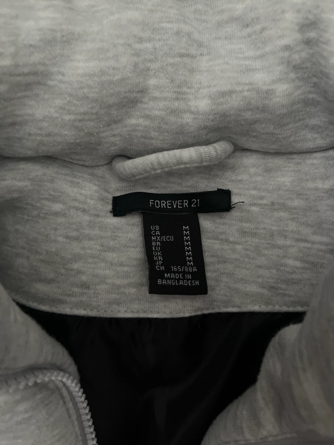 Forever 21 Grey Puffer Vest Size M - photo 2