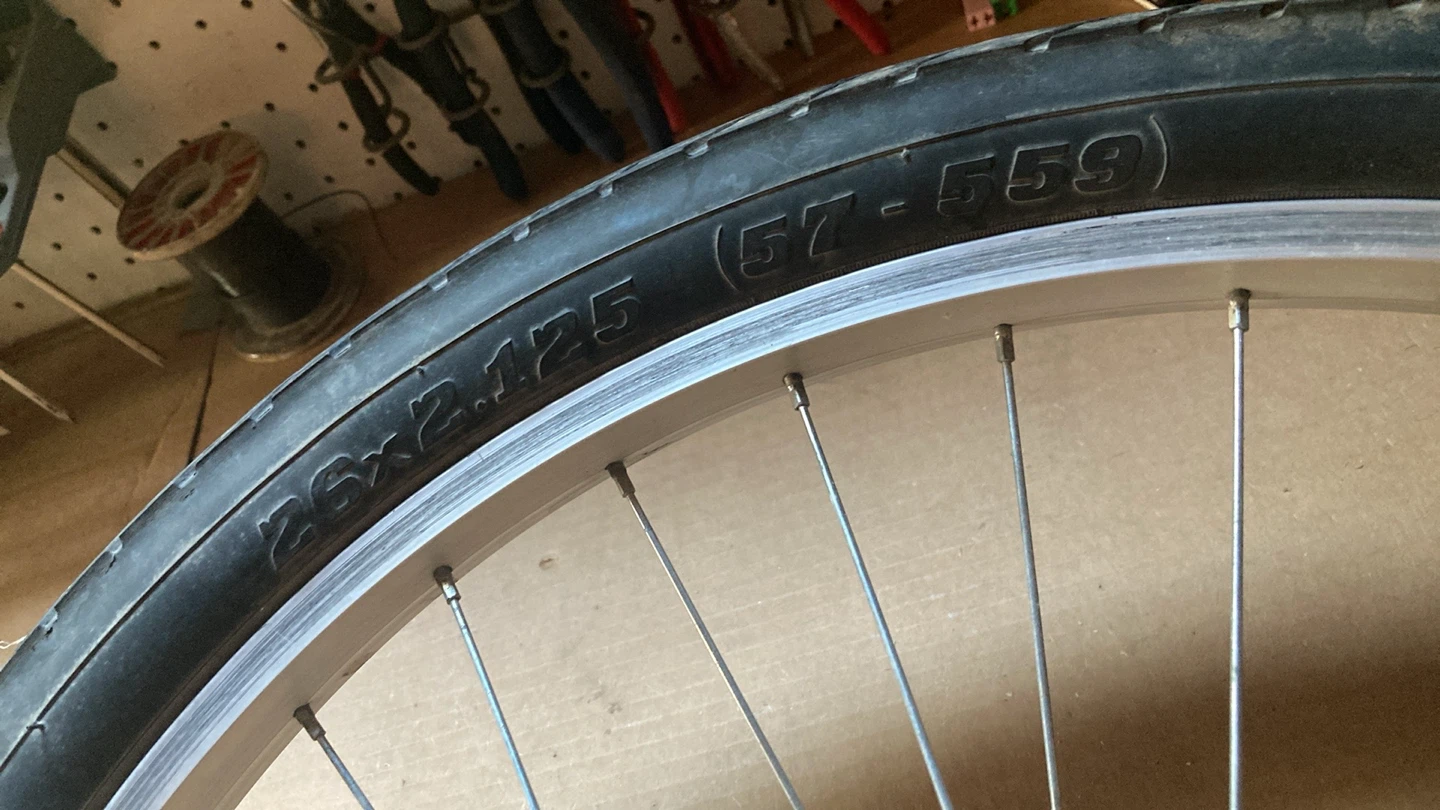 26 x 2.125 Bicycle Wheel - photo 2