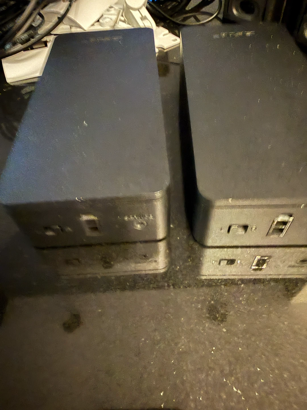 Bose Virtually Invisible 300/700 Surround Speakers - photo 4