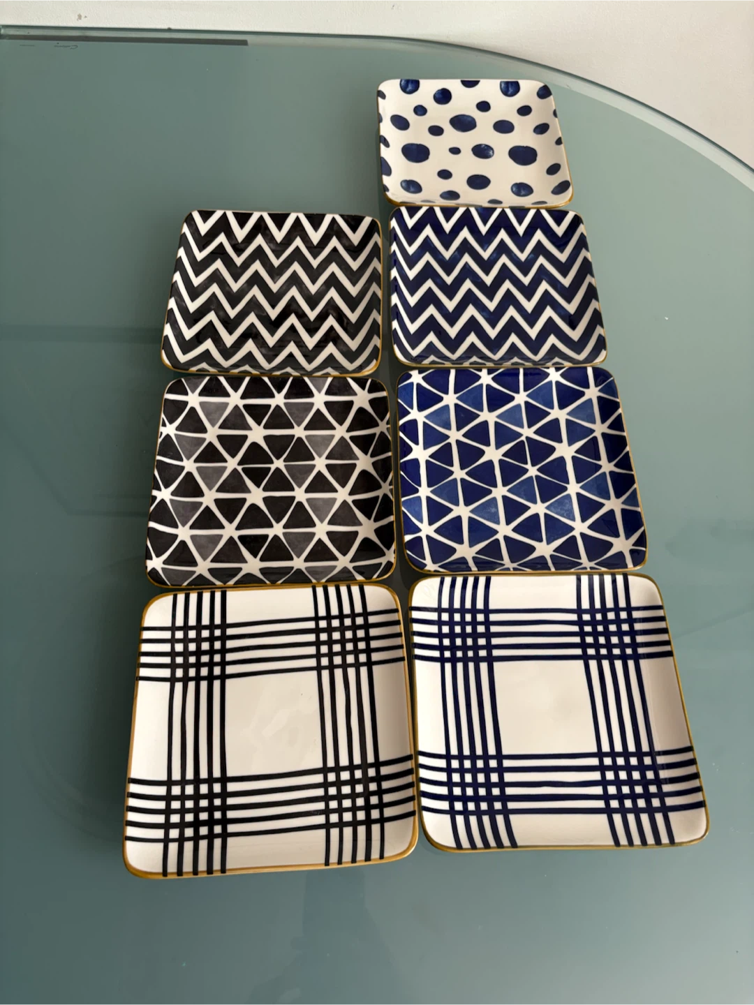 Set of 7 Over and Back Square Plates
