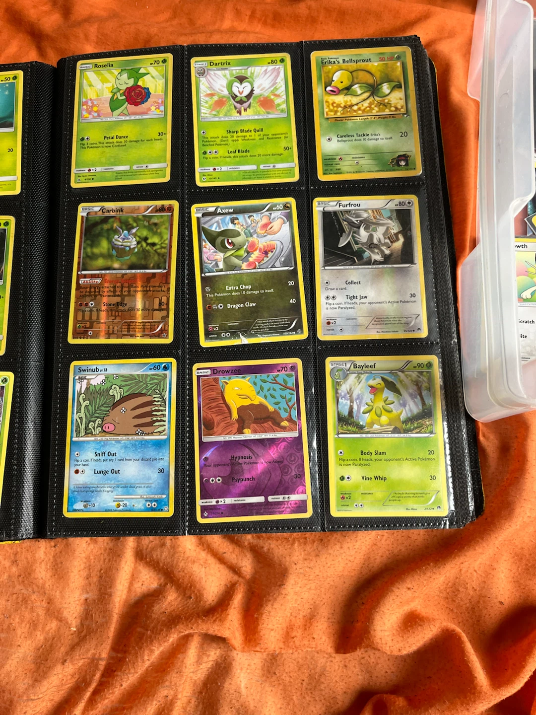 Ultra Pro Pokemon Trading Card Pro-Binder Yellow - photo 5