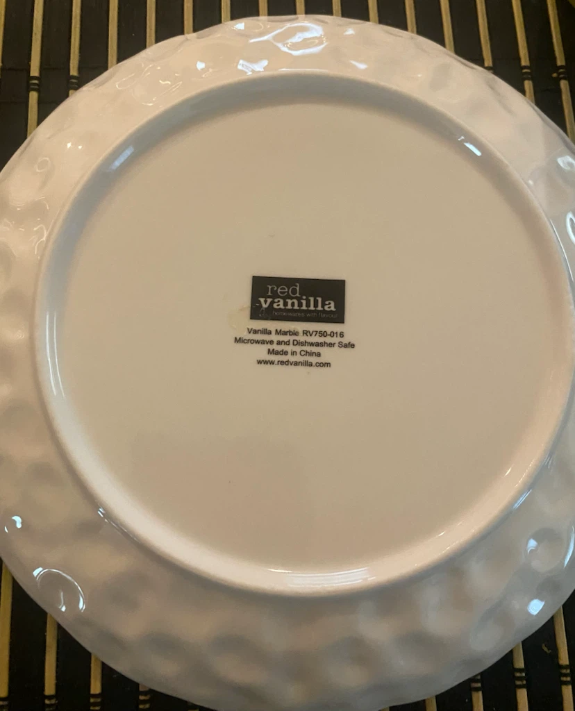 Set of white textured dinner and dessert plates - photo 4