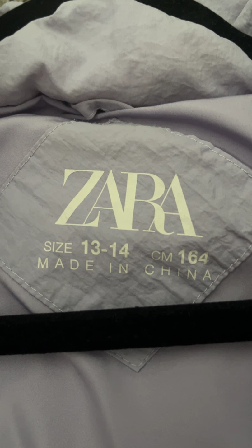 Zara Puffer Vest Size 13-14 - photo 2