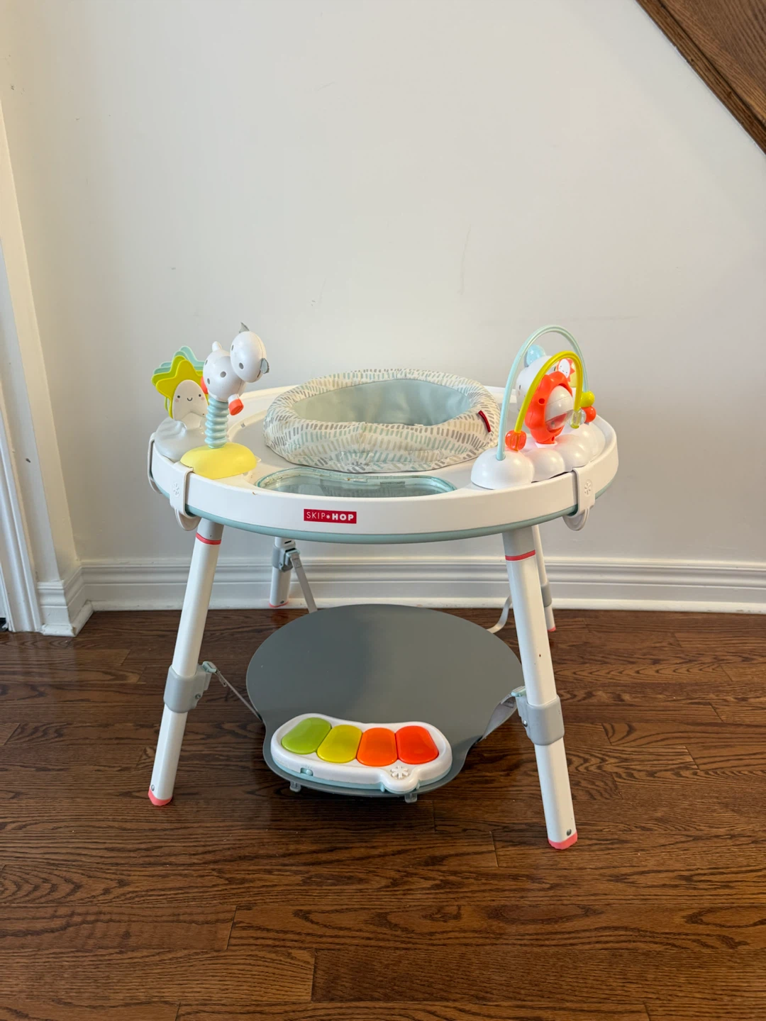 Skip Hop Explore & More Baby’s View 3-Stage Activity Centre