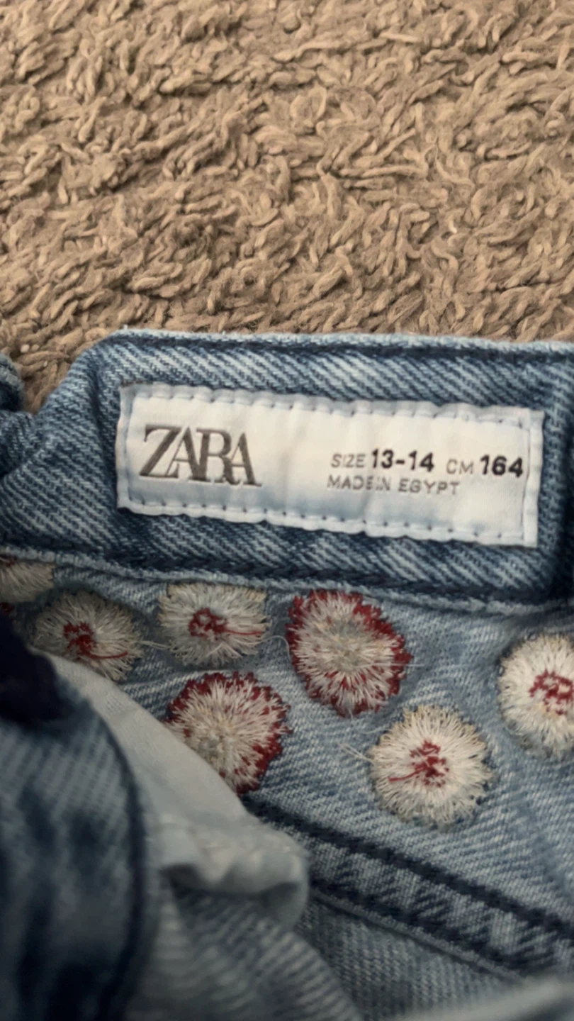 Zara Embroidered Wide-Leg Jeans - photo 4