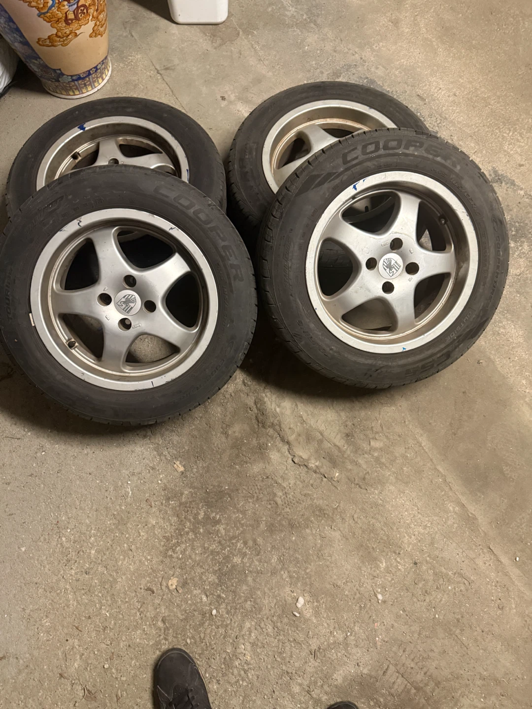 All season tires