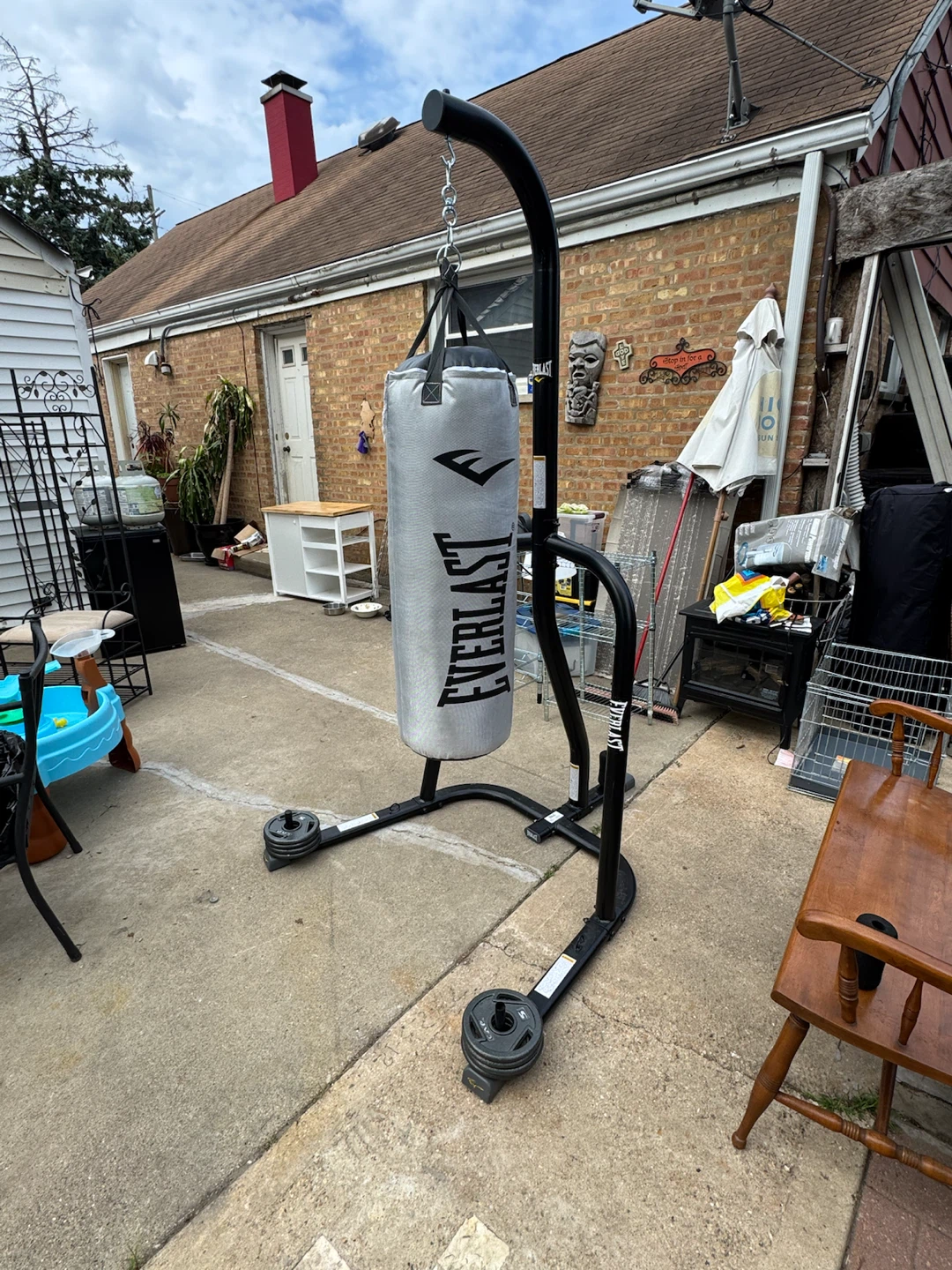 Everlast Punching Bag Stand - photo 2