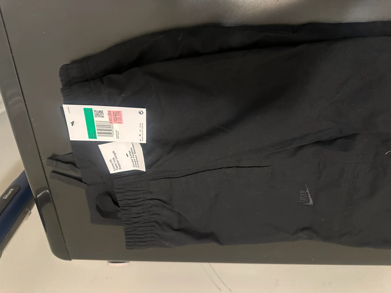 Nike Loose Fit Taper Leg Pants - Black - photo 4